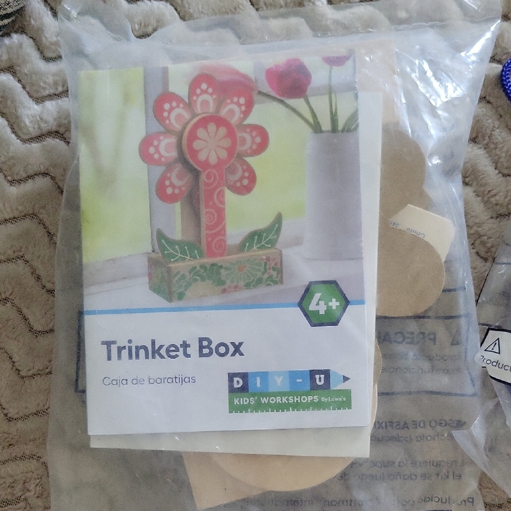 DIY-U Kids' Workshops Trinket Box Kit